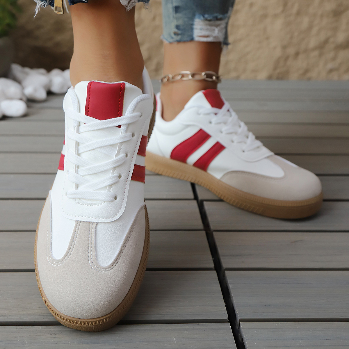 Rivo Retro Sneakers